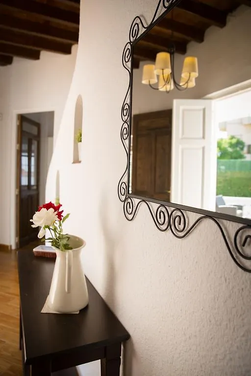 Villa In Center Fuengirola With Pool And Close Beach